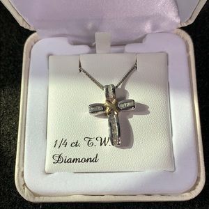 BRAND NEW Diamond Cross Necklace